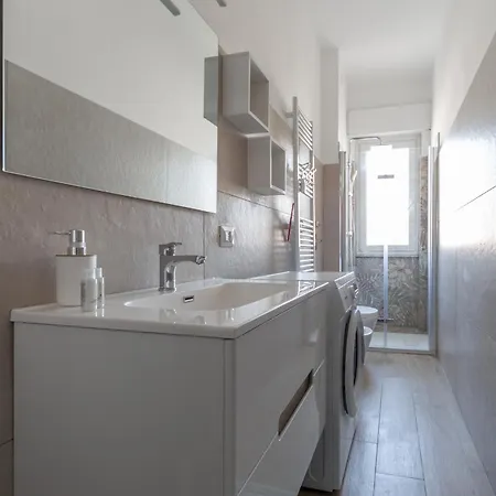 Apartment Luminoso Monolocale Zona Fondazione Prada